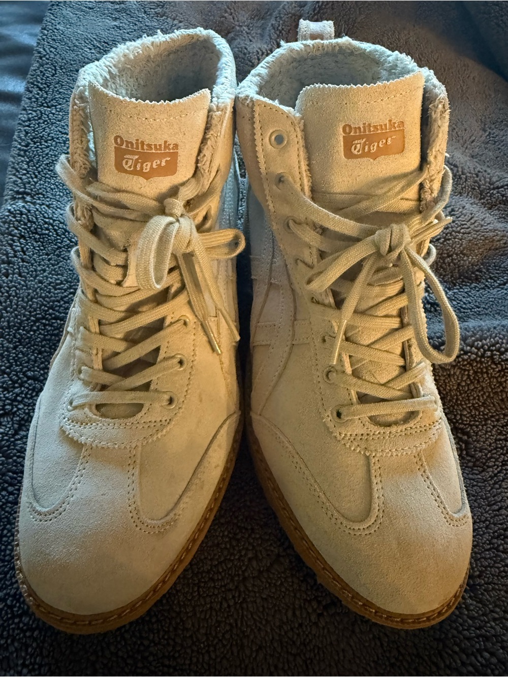 Onitsuka Tiger by Asics Unisex High-Top Boots in Light Beige